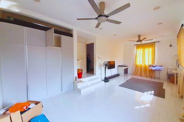 Seksyen 4, Shah Alam