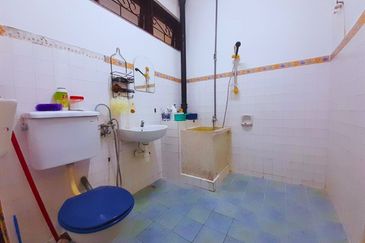 Seksyen 4, Shah Alam