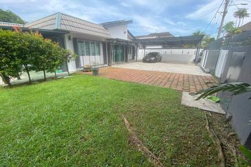 Seksyen 4, Petaling Jaya