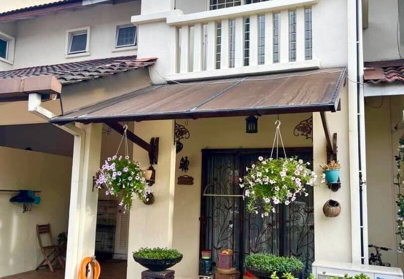 RENOVATED-EXTENDED-BIG BUILT UP, Double Storey Terrace House @ U8 Jalan Serambi, Bukit Jelutong, Shah Alam - FREEHOLD