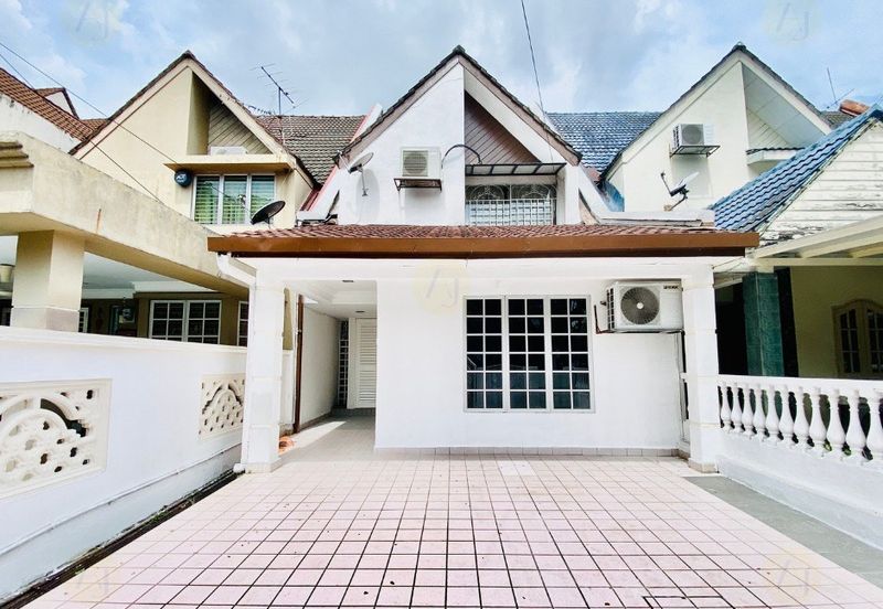 FACING OPEN, Double Storey Terrace House in Taman Setiawangsa, KL - FREEHOLD