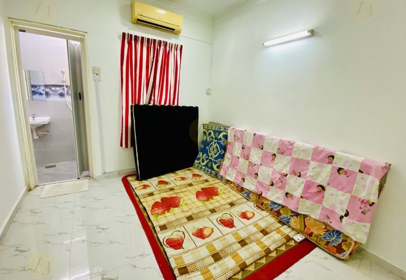 FACING OPEN, Double Storey Terrace House in Taman Setiawangsa, KL - FREEHOLD