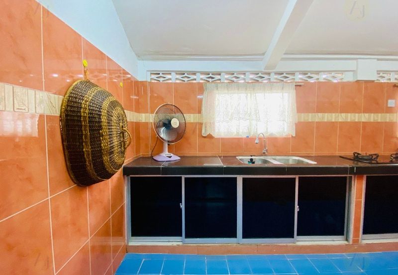 FACING OPEN, Double Storey Terrace House in Taman Setiawangsa, KL - FREEHOLD