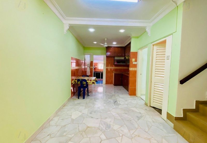 FACING OPEN, Double Storey Terrace House in Taman Setiawangsa, KL - FREEHOLD