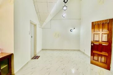 FACING OPEN, Double Storey Terrace House in Taman Setiawangsa, KL - FREEHOLD