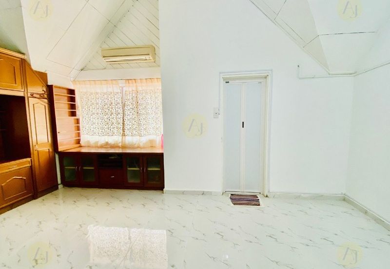 FACING OPEN, Double Storey Terrace House in Taman Setiawangsa, KL - FREEHOLD