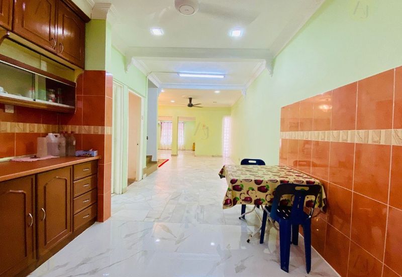 FACING OPEN, Double Storey Terrace House in Taman Setiawangsa, KL - FREEHOLD