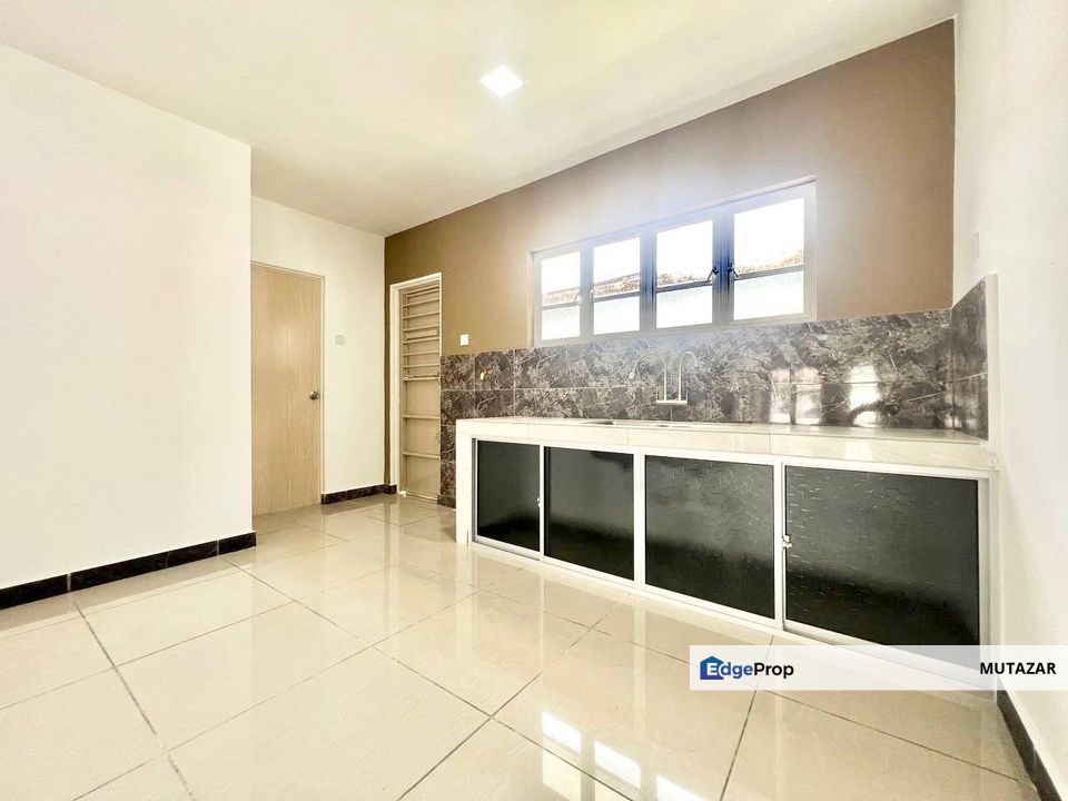 FULLY RENOVATED!  Single Storey Terrace, Bandar Rinching @ Semenyih - Rumah Cantik & Cat Baru , Selangor, Semenyih