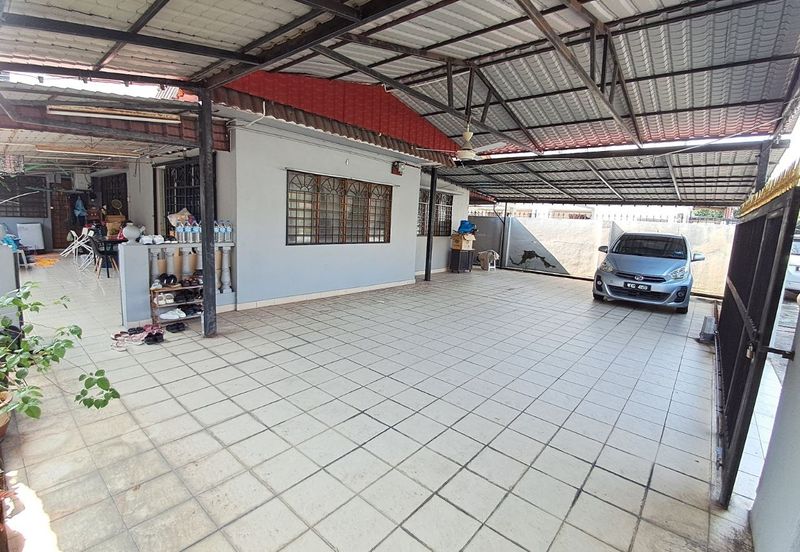 Kampung Datuk Keramat