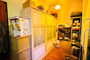 Taman Saujana Puchong