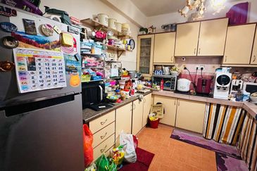 Taman Saujana Puchong