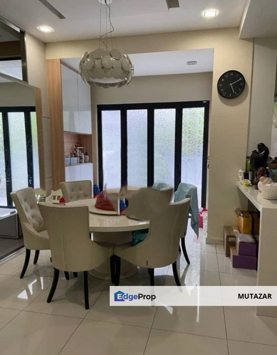 FREEHOLD, 3-Storeys Semi-D @ Seksyen U8, Bukit Jelutong - Fully Renovated and Extended, Selangor, Bukit Jelutong