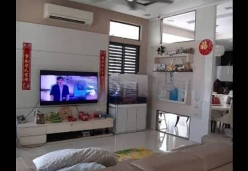 FREEHOLD, 3-Storeys Semi-D @ Seksyen U8, Bukit Jelutong - Fully Renovated and Extended