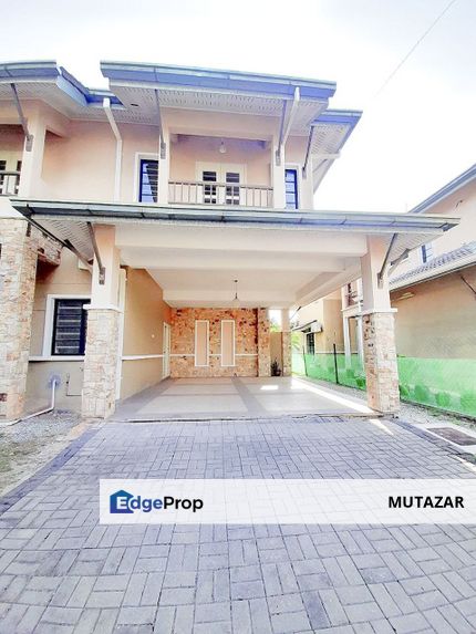 [FREEHOLD, RENOVATED & EXTENDED] Double Storey Freehold Bungalow @ Nilai Impian 3 - Huge Land Side & Newly Painted!, Negeri Sembilan, Nilai