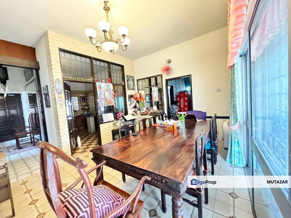 FREEHOLD, END LOT Double Storey Semi-D @ Taman Sri Ukay, Ampang - Extended, Huge Land Area, Selangor, Ulu Kelang