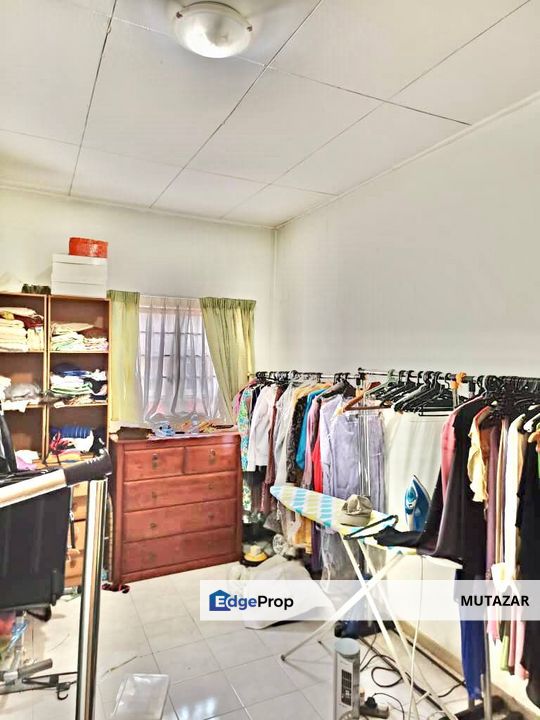 FREEHOLD, Double Storey Link House @ Bandar Bukit Puchong 2, Puchong - Fully Extended with Bigger Kitchen, Selangor, Puchong