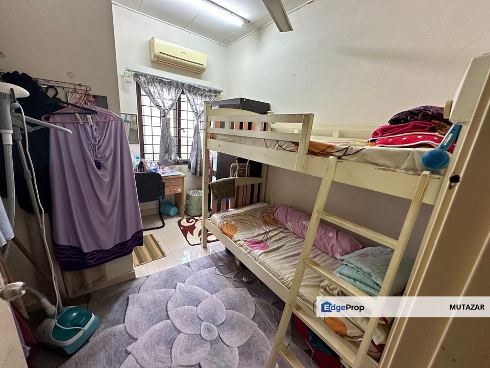 [FREEHOLD END LOT], Double Storey Terrace House at Saujana Impian, Kajang, Selangor - Extended Kitchen with Kitchen Cabinet, Selangor, Kajang