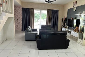 The Villa @ Bandar Enstek