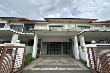 Pentas 2 @ Alam Impian