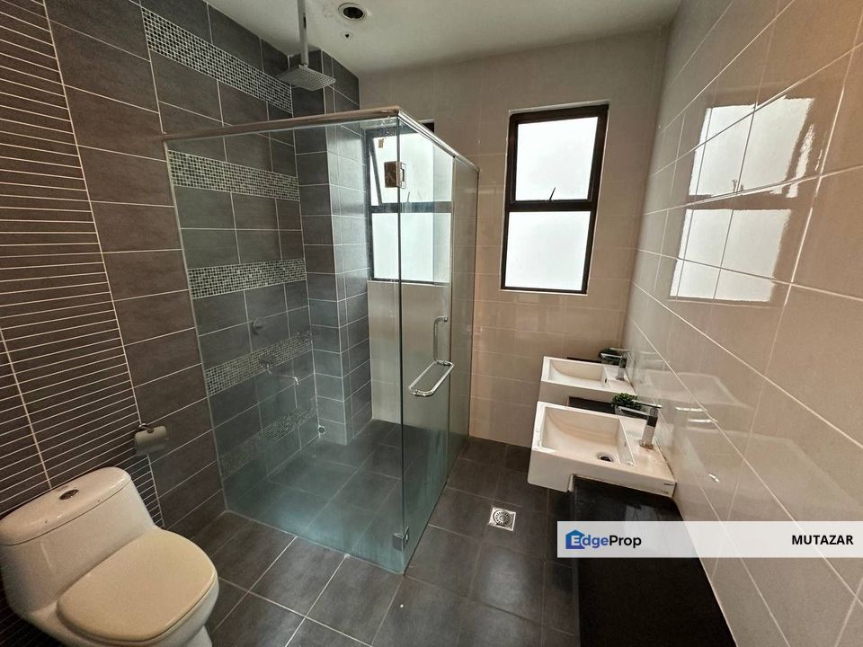 FREEHOLD, Double Storey Superlink House @ Alam Impian Shah Alam - Spacious Built-Up 3,088 sqft!, Selangor, Shah Alam