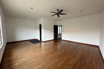 Pentas 2 @ Alam Impian