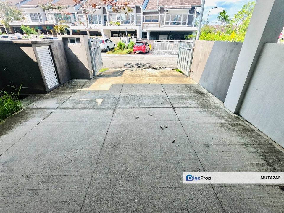 FREEHOLD OPEN, Double Storey Terrace House at Serene Heights, Bangi - Near KTM Commuter & University, Selangor, Semenyih