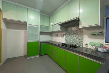 Selasih Apartment @ Precint 17