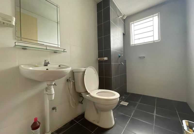 Selasih Apartment @ Precint 17