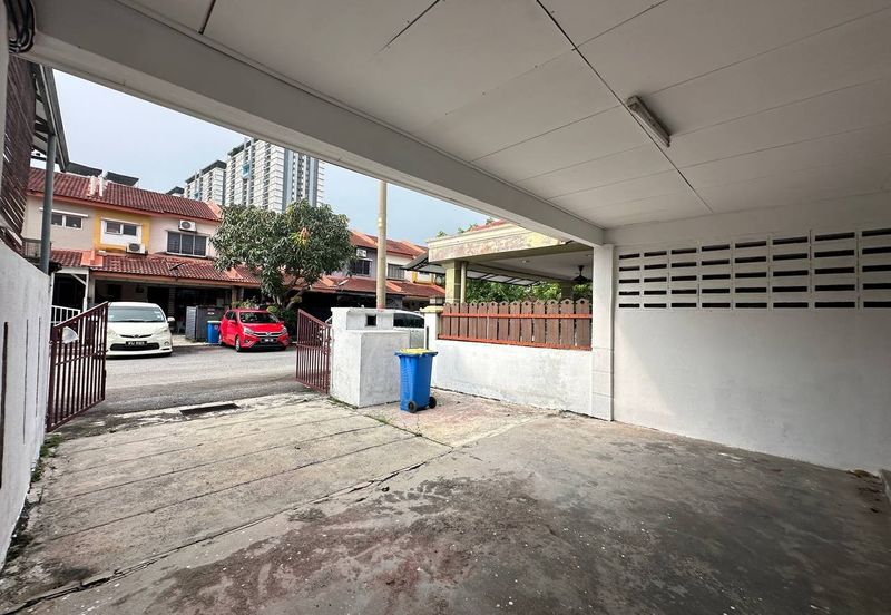 Bandar Saujana Putra