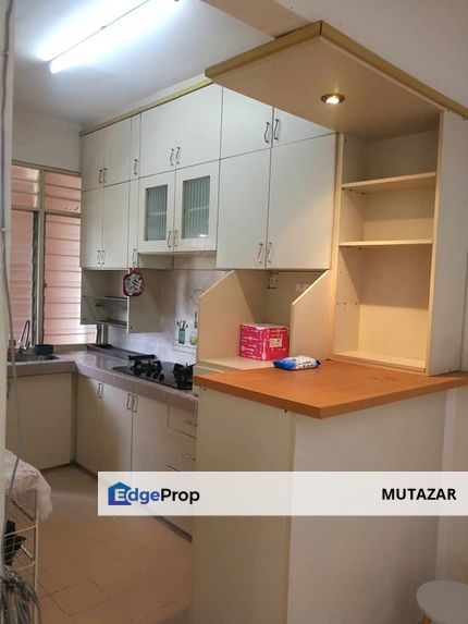 CANTIK! Apartment Sri Puteri @ Ukay Perdana, Ampang - Partially Furnished with Kitchen Cabinet, Wardrobe, Selangor, Ulu Kelang