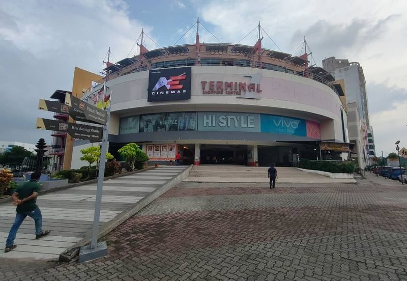 Kompleks Terminal One