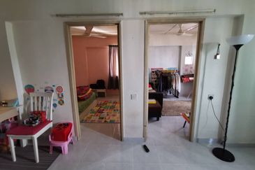 Presint 11 Apartment