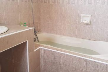 Seksyen 30, Shah Alam