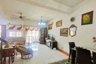 FREEHOLD, Double Storey Terrace House @ Kota Kemuning, Shah Alam - Well Maintained Unit