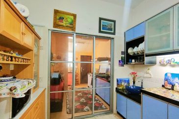 FREEHOLD, Double Storey Terrace House @ Kota Kemuning, Shah Alam - Well Maintained Unit