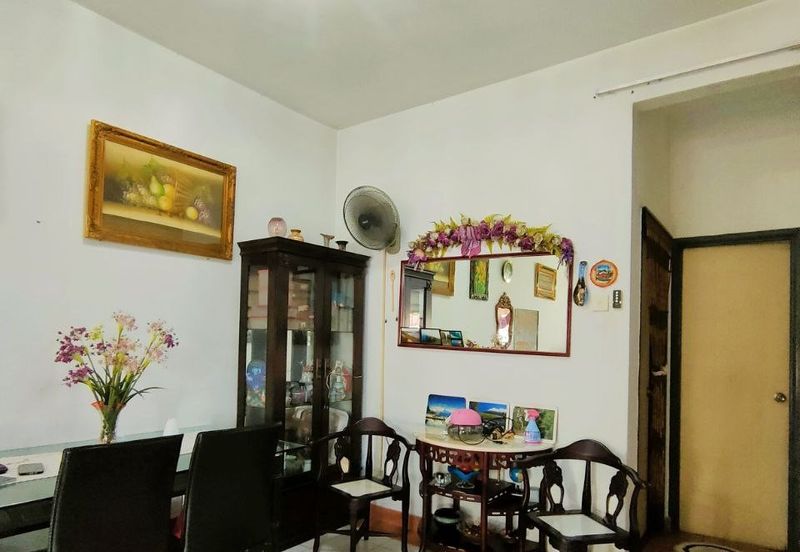 FREEHOLD, Double Storey Terrace House @ Kota Kemuning, Shah Alam - Well Maintained Unit