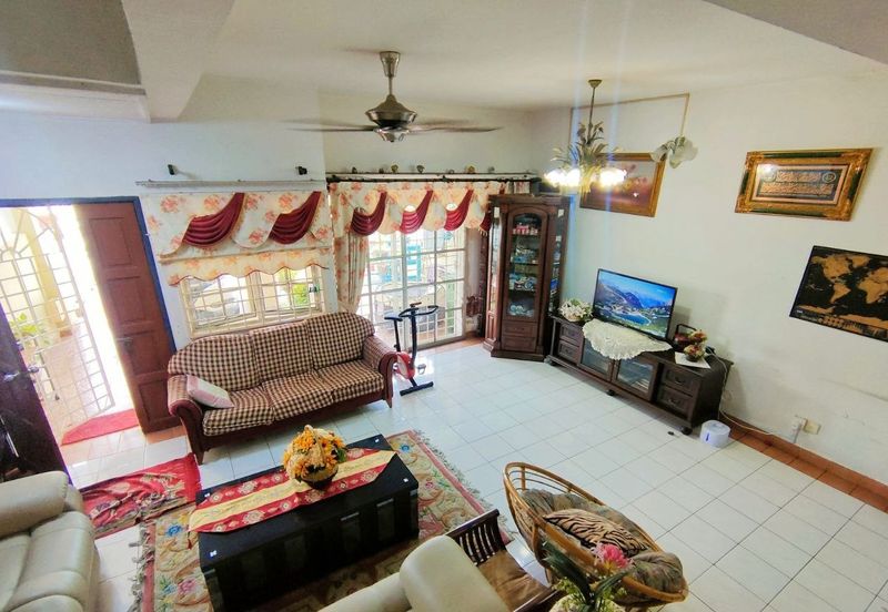 FREEHOLD, Double Storey Terrace House @ Kota Kemuning, Shah Alam - Well Maintained Unit