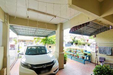 FREEHOLD, Double Storey Terrace House @ Kota Kemuning, Shah Alam - Well Maintained Unit