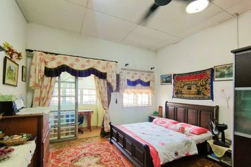 FREEHOLD, Double Storey Terrace House @ Kota Kemuning, Shah Alam - Well Maintained Unit