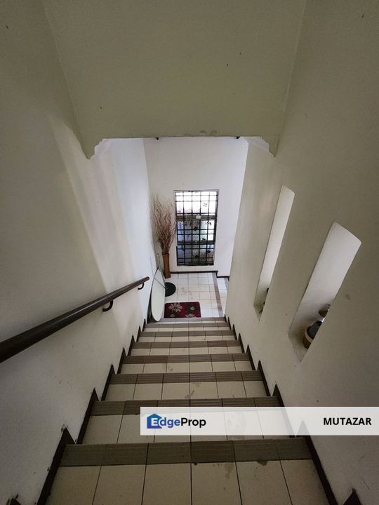  HOT PRICE! Double Storey Terrace House @ Bukit Jelutong, Shah Alam - FREEHOLD, Selangor, Bukit Jelutong