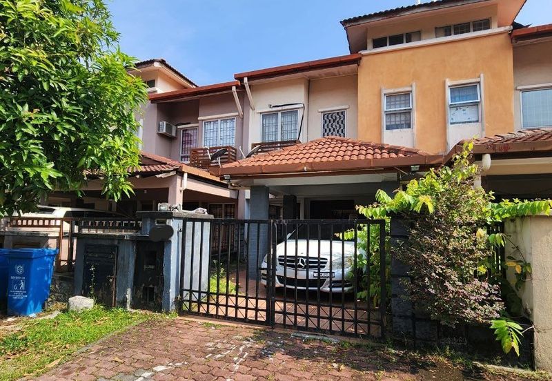  HOT PRICE! Double Storey Terrace House @ Bukit Jelutong, Shah Alam - FREEHOLD