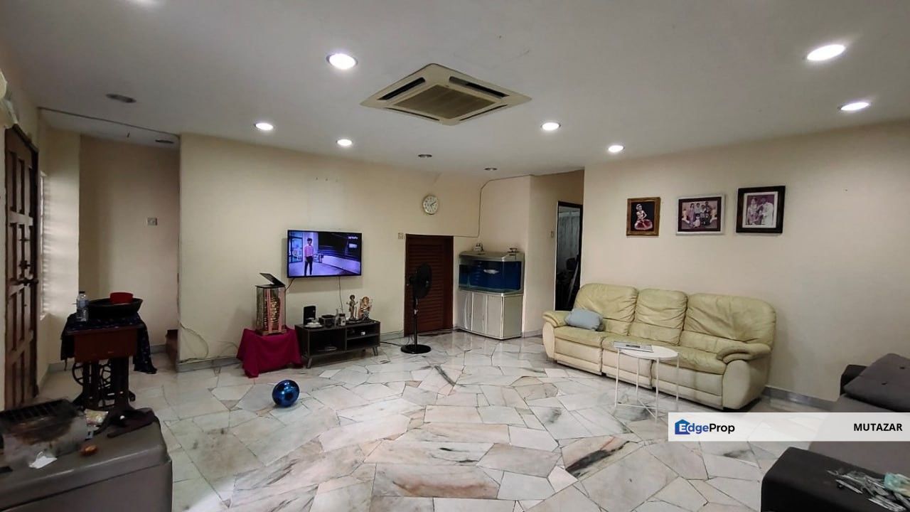 FREEHOLD,  Double Storey Terrace House @ Seksyen 27, Shah Alam - Extended & Walking Distance LRT Station!, Selangor, Shah Alam