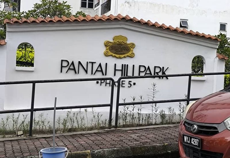 Pantai Hillpark 5