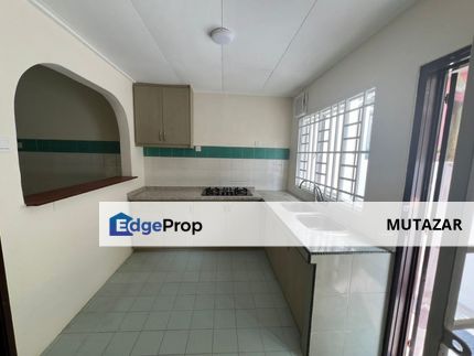 FOR RENT: End Lot Double Storey Terrace House @ USJ 9, Subang Jaya - Spacious , Selangor, USJ