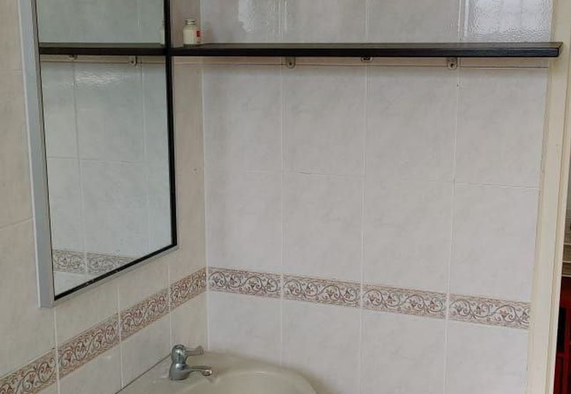 Jalan Rimba Riang 9/1