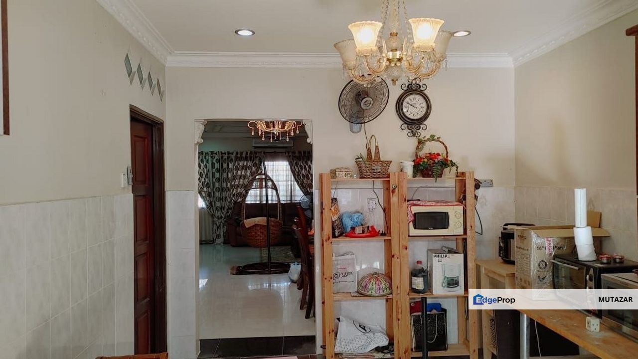 [NON BUMI UNIT] Double Storey Terrace House @ Section 9, Kota Damansara - Fully Furnished, Renovated & Extended For Sale, Selangor, Kota Damansara