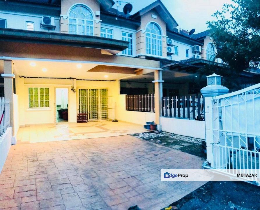 NON BUMI LOT, Double Storey Terrace House @ Seksyen 7, Bandar Baru Bangi - Furnished with Kitchen Cabinet, Aircond, Selangor, Bangi