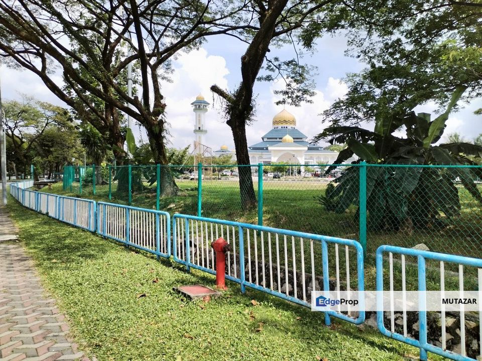 FREEHOLD, Double Storey Terrace House @ Taman Bunga Negara, Seksyen 27 Shah Alam For Sale, Selangor, Shah Alam