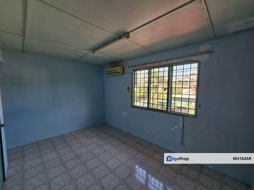 FULLY RENOVATED,  Double Storey Terrace House at Taman Kantan Permai, Kajang - Extend Kitchen & Car Porch For Sale, Selangor, Kajang