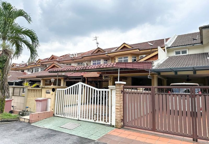 Seksyen 8, Kota Damansara